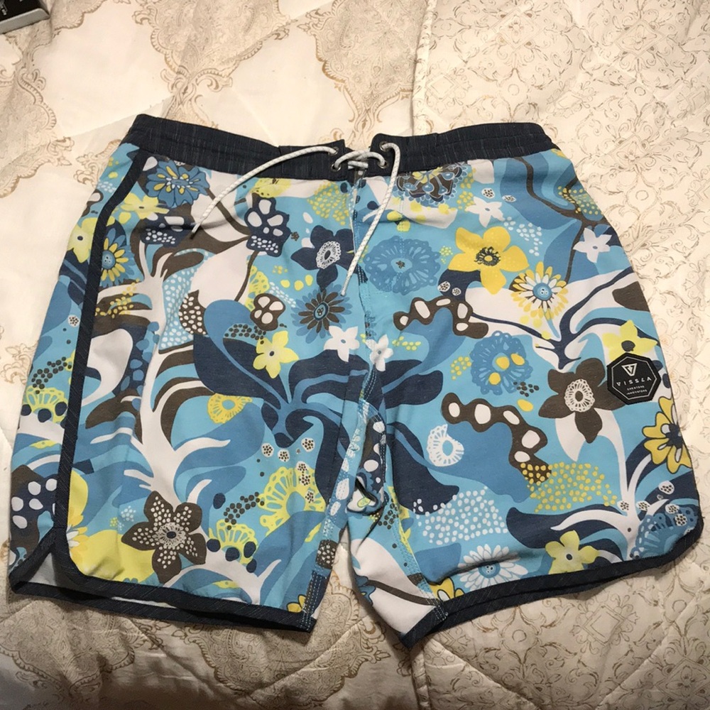 Vissla Boardshorts size 31